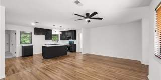 1414 S West Avenue Gallery 8