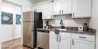 The Crossroads At Southfield Apartments Gallery 3