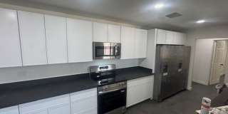 Charming 6-Bedroom Pool Home in Prime Tempe Location Gallery 13