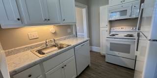 906 Clarendon St Gallery 4