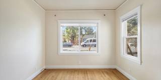 731 Central Ave - 2 bedroom | 1 bathroom | Cottage Gallery 11