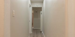 5121 Tipton Street Gallery 15