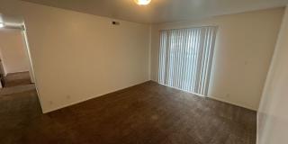 Spacious 2 bed/2 bath in Millcreek-**Move in Special-1/2 off first month** Gallery 38