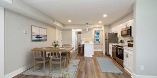 Courtyards at Chanticleer Gallery 10