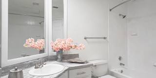 Derby at Steeplechase Gallery 27