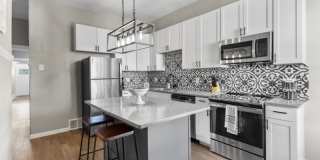 3313 Magnolia Avenue - 2F Gallery 2