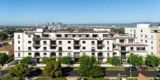 The Estelle: Elevated Amenities and Design ~ NOW OFFERING LIMITED-TIME LEASING SPECIALS! Gallery 474