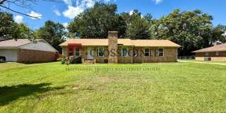 Beautiful 3 Bedroom 2 Bathroom Home! Gallery 1