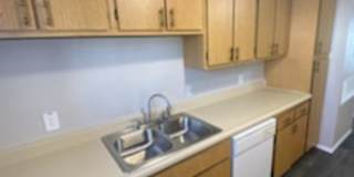 River Walk Apartments Gallery 372