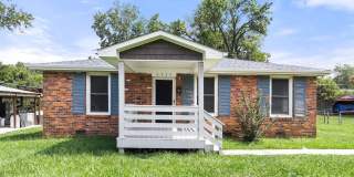 3829 Stonehaven Drive Gallery 1