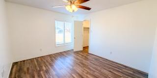 5721 1st Pl Gallery 7