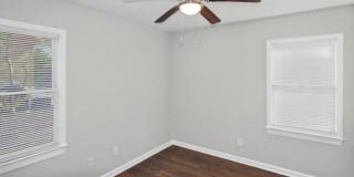 Move-In Ready Ranch Minutes from Plaza Midwood, NoDa & Uptown Gallery 18