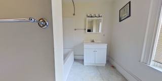 Spacious 3 Bedroom Duplex Gallery 15