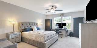 6Bds/7 Bths Massive Estate home overlooking a pond in an amenity-rich community Gallery 53