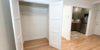 204 S Reeves Dr Gallery 4