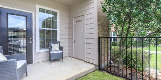 Woodland Point Gallery 29