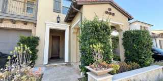 Gorgeous 4 bed 3 bath in the desired Portola Springs Gallery 3