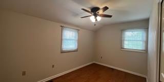 Luxurious 4 Bed 2.5 Bath in Hershey Gallery 35