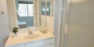 2 Bed/2 Bath Condo in Ballston Gallery 11