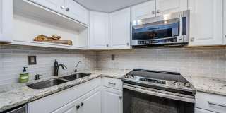 2739 SHERBROOKE Lane Gallery 10