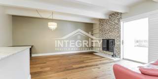 2 Bed/1 Bath, 832 sqft - 1365 Columbine Way Unit 102 Gallery 6