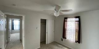Tacoma Top Floor 2bed/1bath condo Gallery 10