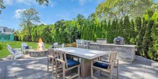 2107 3rd Avenue Gallery 38