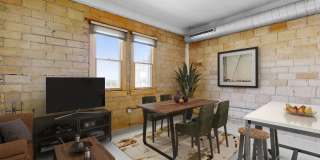 700 Central Gallery 34
