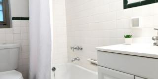 Stonehenge Gallery 7