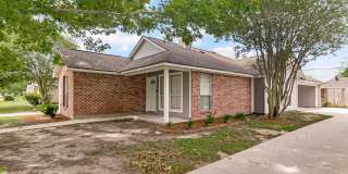 3 Bedroom House Available NOW Gallery 11