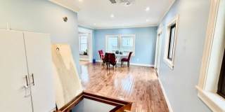 64 Robertson Gallery 7