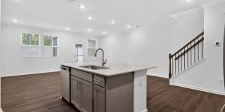 Charming New 3BR Townhome in Rolesville Gallery 11
