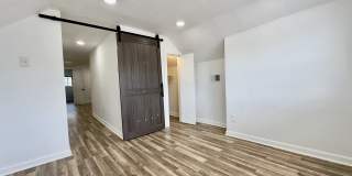 433 Homer Street - 1 Gallery 18