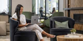 AVE Phoenix Sky Gallery 9