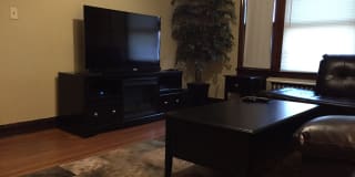 Edanola Apartments Gallery 3