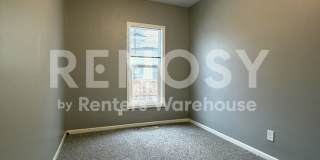 Available Now 5 bedroom 2 bath Duplex in Minneapolis Gallery 15