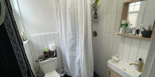 Whitney Court Gallery 38