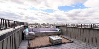2309 Dickinson Street Gallery 20