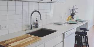 1914 Main St Gallery 9