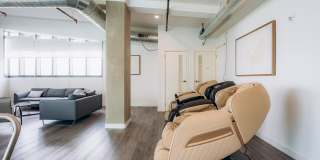 TenTen Campus Gallery 21