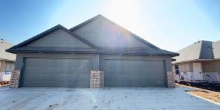 Welcome to Brand New Masonwood featuring this 3 Bedroom 2 Bath 2 Car Garage Duplex in a Great location close to the Broadway Extension and only 8 minutes from downtown OKC Gallery 4