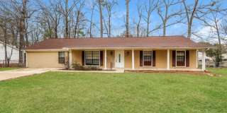 413 Shenandoah Road North Gallery 1