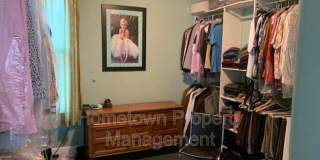1202 Penn Street Gallery 7