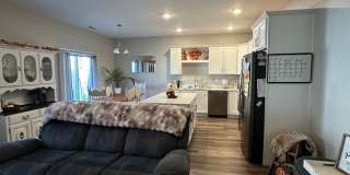 Three bedroom, 2.5 bath townhome Gallery 6
