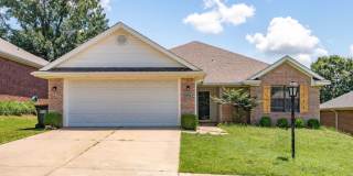 Newly Remodeled 3 Bedroom, 2 Bath Home with Garage and Fenced in Yard Gallery 1