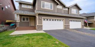 3 Bedroom Townhome at The Vineyard Gallery 1