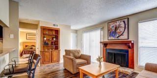 OakStone Apartment Homes Gallery 3