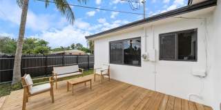 1305 N 31st Road, Hollywood, FL 33021 Gallery 11