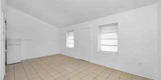 840 SW 7th St Gallery 6