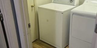 Room in 3 Bedroom Home at Laurel Ridge Dr Gallery 1